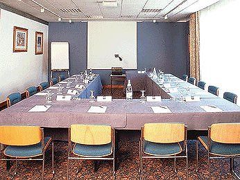Mercure Nimes Ouest Hotel Exterior photo